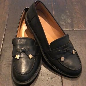 Size 8 1/2 Tommy Hilfiger black